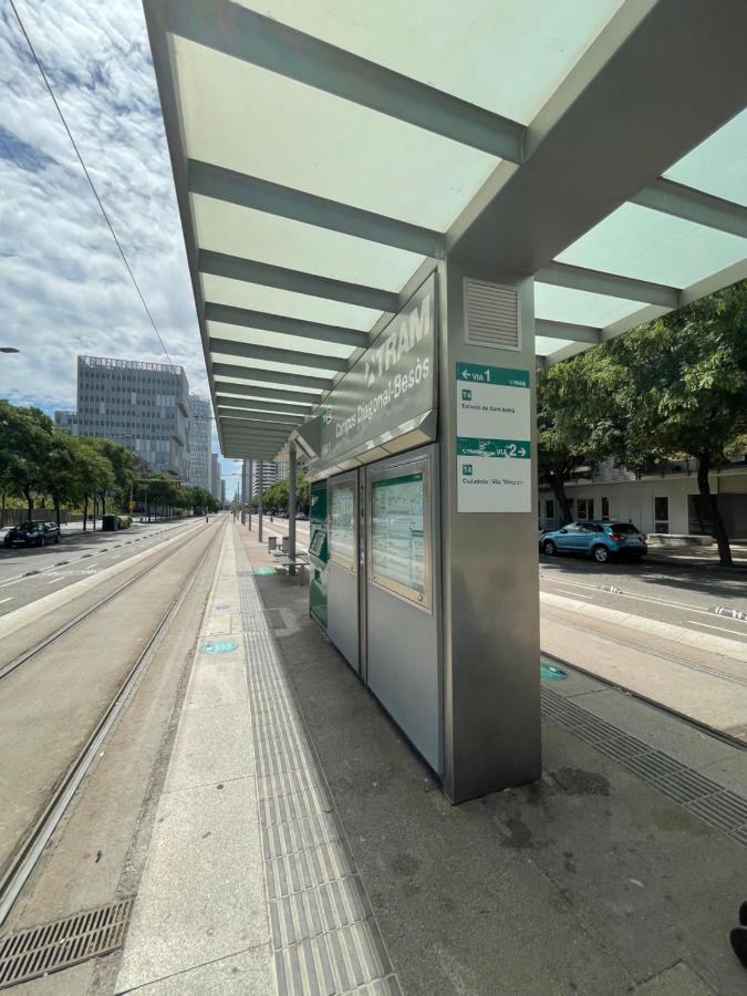 Forum De Barcelona Sea View Apartment With Garage Parking Sant Adria de Besos Bagian luar foto